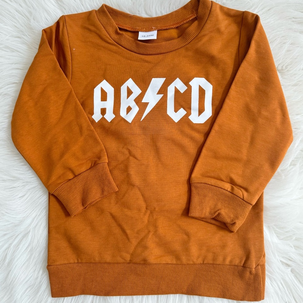 Trendy Gender Neutral Crewneck NEW